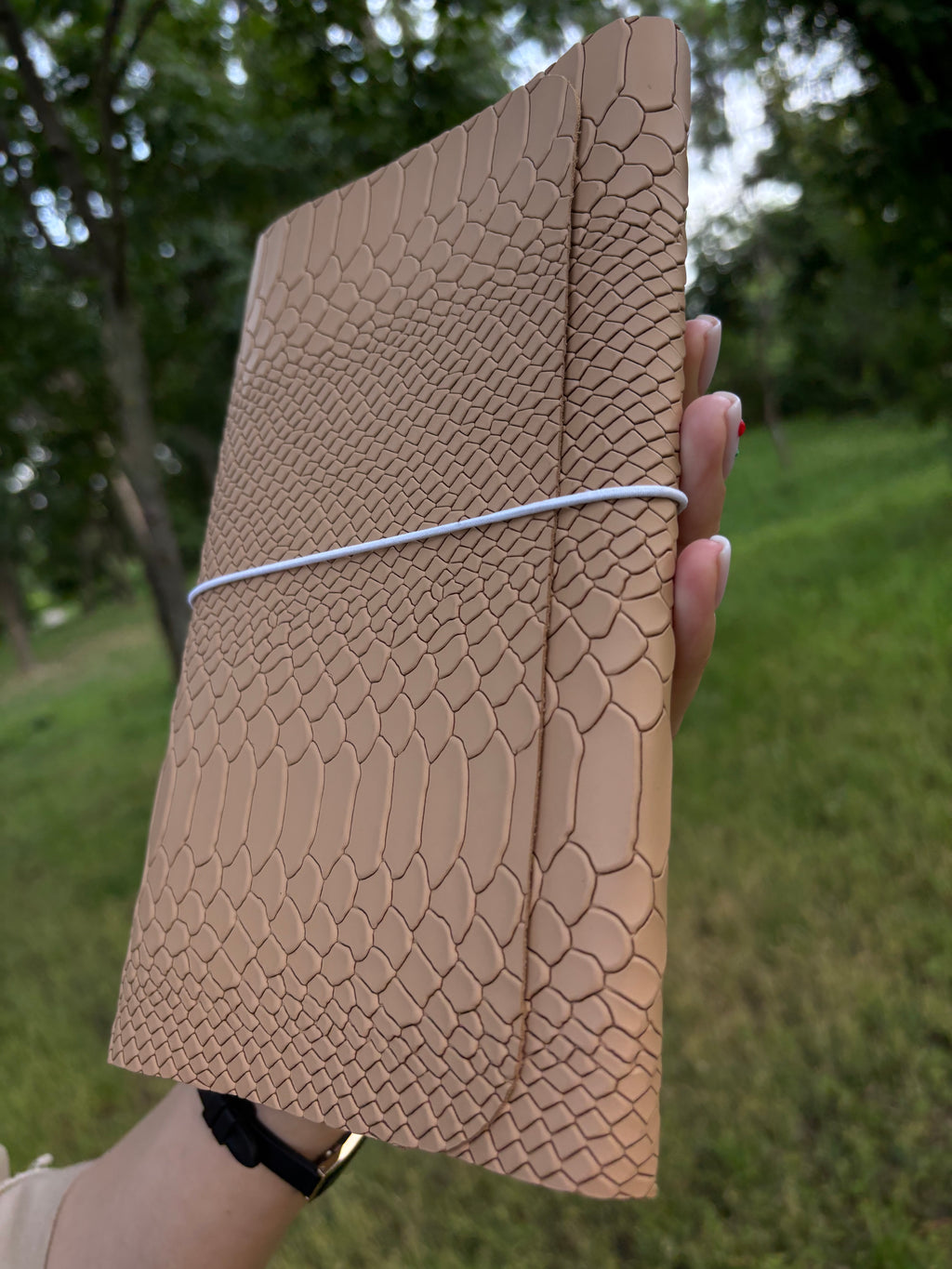Amara A5 – Heavy Charm Edition